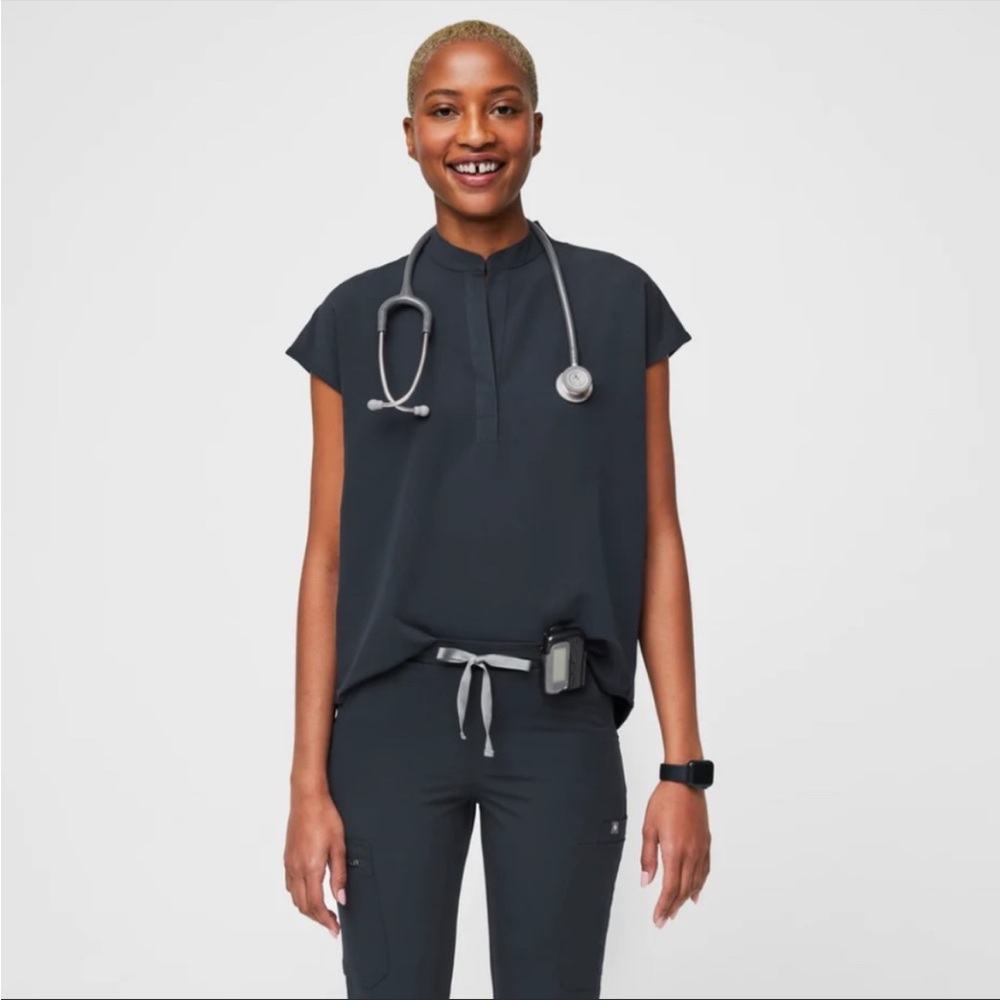 Figs Rafaela Scrub Top.